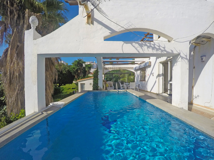 Sea view villa for sale in Mijas Costa RAD Property Services