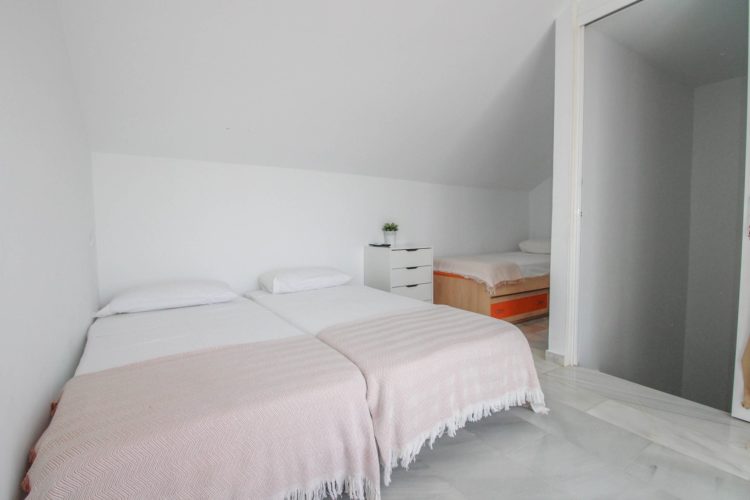 Townhouse for sale in Riviera del Sol