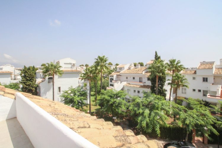 Townhouse for sale in Riviera del Sol