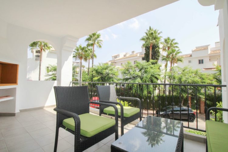 Townhouse for sale in Riviera del Sol