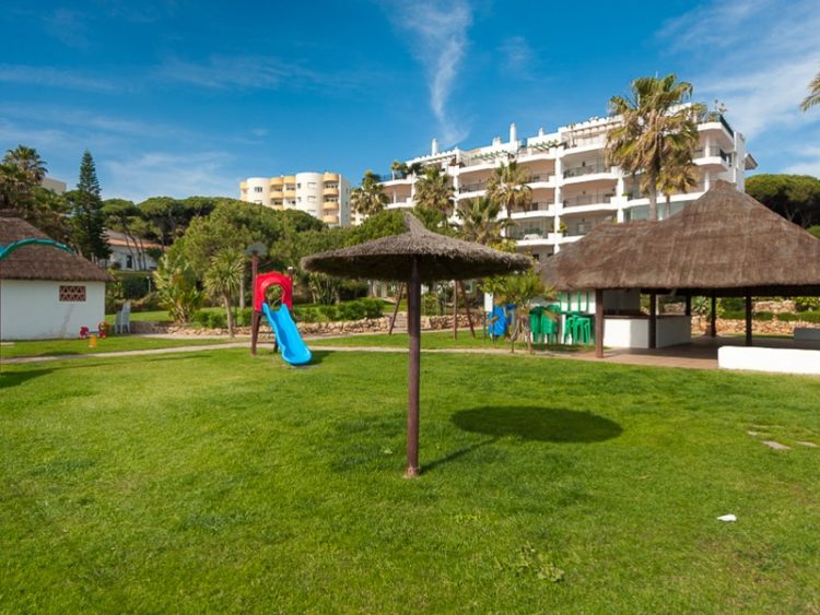 Beachfront sea view apartment for sale in Calahonda