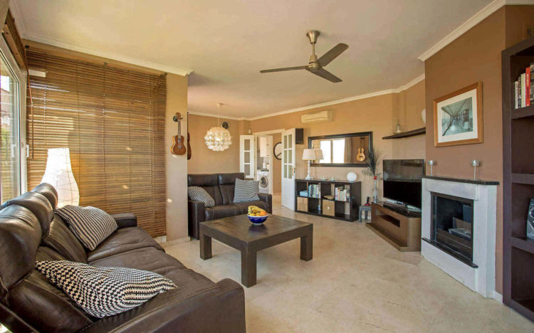 Villa for sale in Riviera del Sol