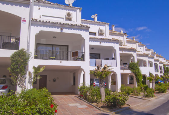 Townhouse for sale in Riviera del Sol
