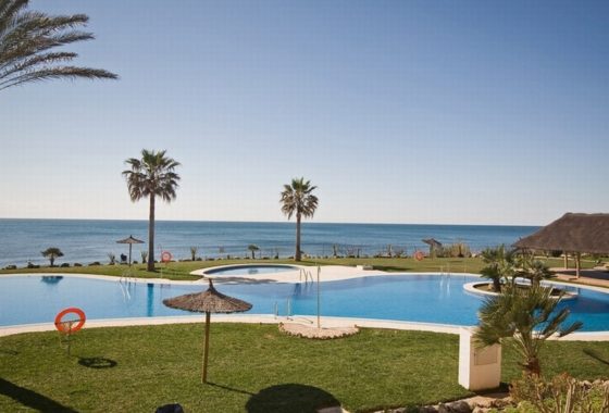 Sea views from beachfront apartment for sale in Calahonda