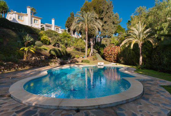 Villa for sale in Calahonda, Mijas Costa