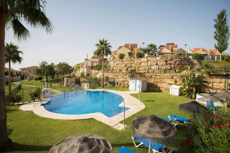 Sea view villa for sale in Mijas Costa